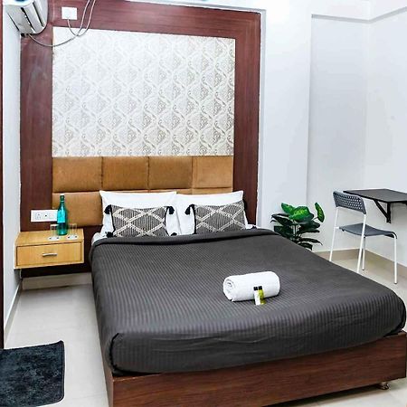 Z Express Enzyme Hotell Bangalore Exteriör bild