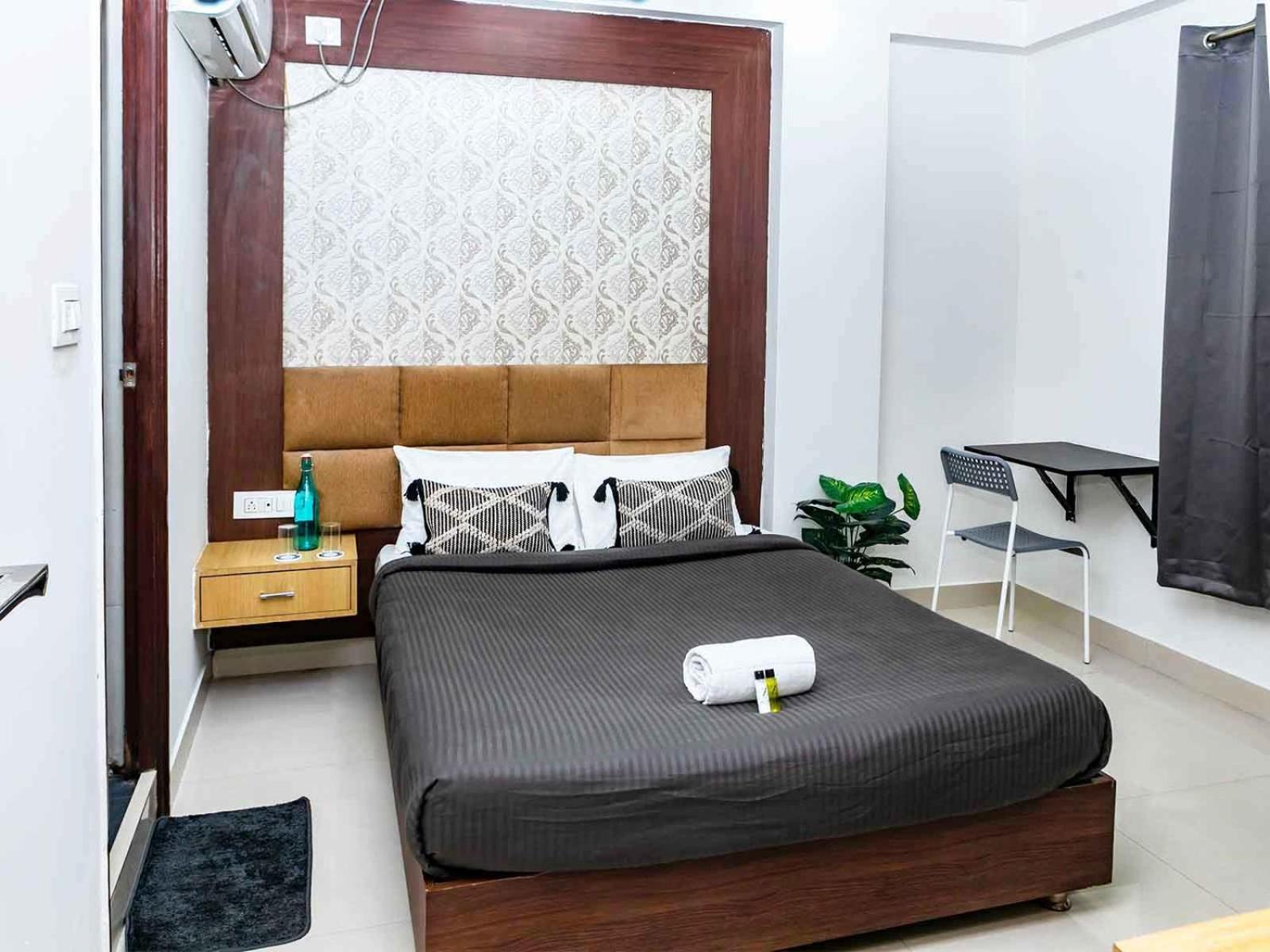 Z Express Enzyme Hotell Bangalore Exteriör bild